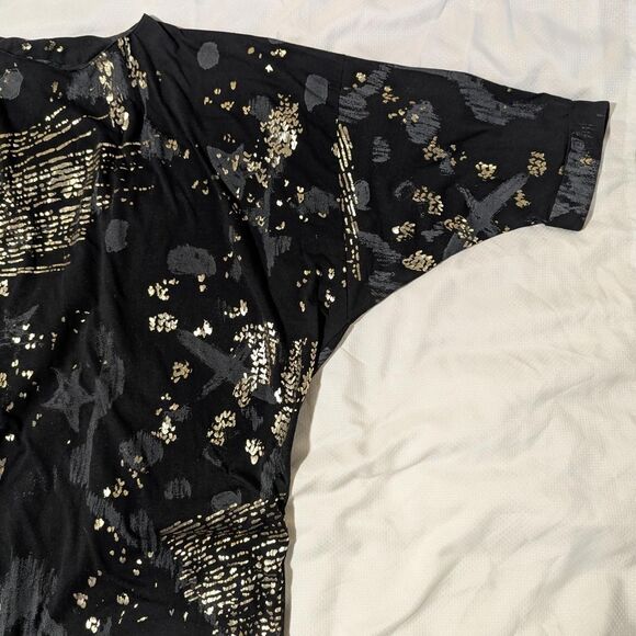 Vintage 80s Women's Black and Gold Batwings Top EUC - Picture 2 of 7